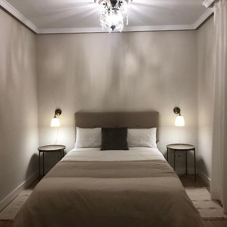 La Casita De El Montan Alta Apartment Aviles Luaran gambar